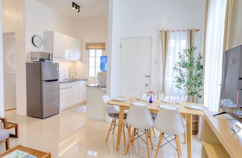 Dauis House | 3BR Guesthouse near Panglao Pool Bohol Tours