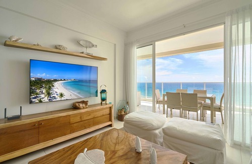 Villas Del Mar Apartment | ®{3BR~Hemingway~Retreat}@JuanDolio+Pool