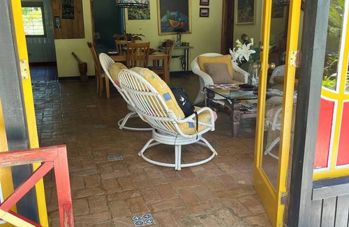 San Cristobal Cottage | 4-bedroom country house in fabulous Hato Damas with WiFi, AC