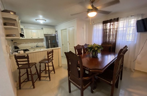Guaricano Apartment | 4DR Inviting 3-Bedroom Stay Santo Domingo