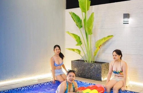 Angeles City Villa | 5-BR Private Luxury Villa in Angeles City with Pool