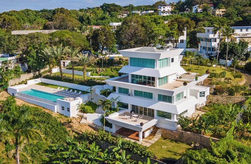 Los Cerros Villa | 5 mins to Sosua beach - Hilltop villa with pool