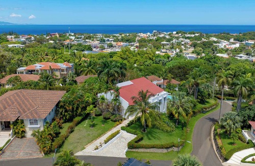 Urbanizacion Tavarez Villa | 5BR Hispaniola Villa in Sosua