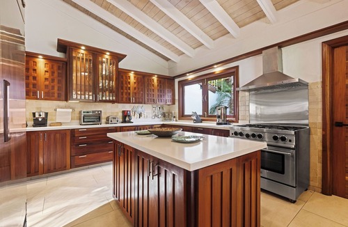 Casa de Campo House | 6 Bdrm Oceanfront with Pool ,HotTub & Staff.Great Rates. Immaculate Home.