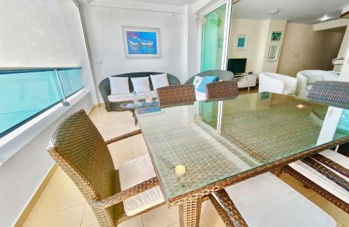 Villas Del Mar Apartment | 707 Marbella 2bedroom Beachfrom Apt