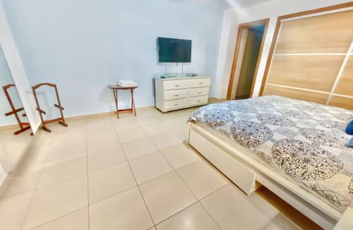 Villas Del Mar Apartment | 707 Marbella 2bedroom Beachfrom Apt