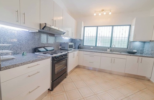 Sosua Apartment | 7br Massive Villa In Sosúa - 2mins From Nightlife!