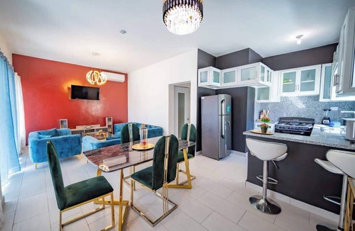 Urbanizacion Tavarez Villa | 8BR Private Villa in Sosúa - 2 mins from Nightlife