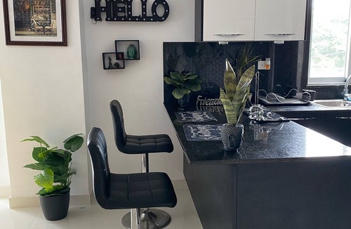 Bella Vista Apartment | A Piece of heaven right in the middle of the city.