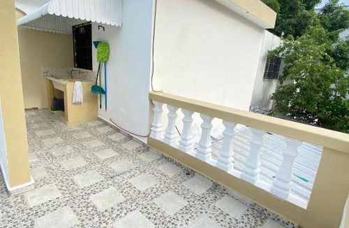 Santiago Province House | Agradable Casa Con Estacionamiento Privado