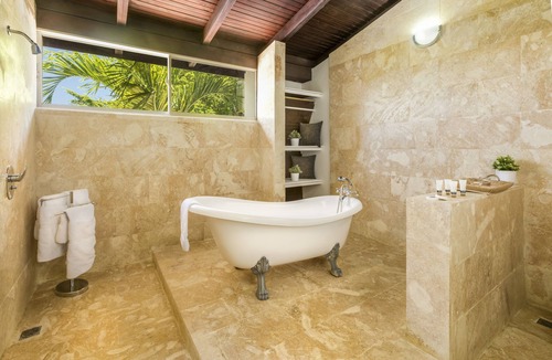Villas Ana Maria Hotel | Ahnvee Resort Adults Only