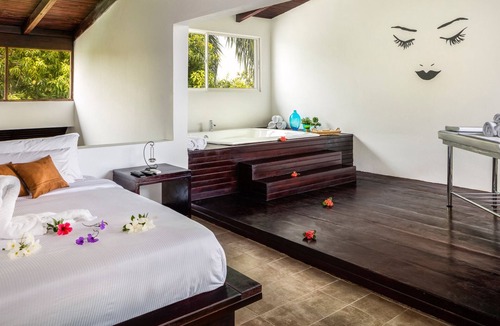 Villas Ana Maria Hotel | Ahnvee Resort Adults Only