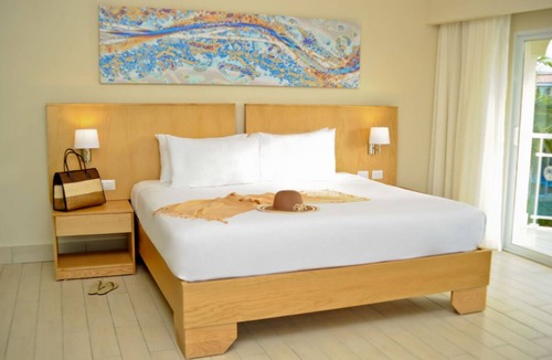 Los Brazos Resort | All-Inclusive Lifestyle Resort Junior Suite! Private balcony with great views!