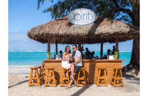Los Brazos Resort | All Inclusive Paradise Getaway "Honeymoon Suite"