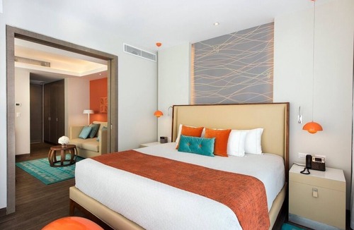 Punta Cana Hotel | ALL-INCLUSIVE Swim-Up Suite: Direct Pool Access/Own Terrace; Premium Benefits
