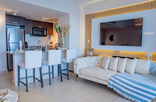 Juan Dolio - El Pueblo Apartment | Amazing & Solemn Ocean & Beach Front Apartment in Juan Dolio with a Huge Balcony