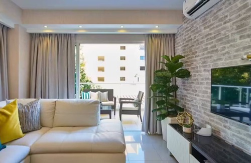 Gascue Apartment | Amplio y moderno