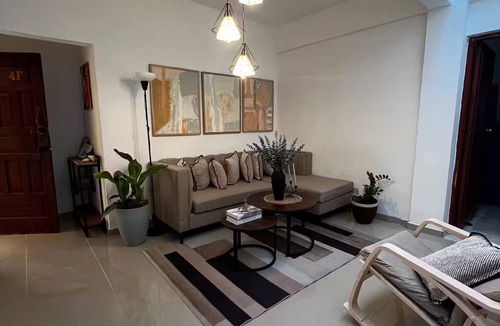 Renacimiento Apartment | Aparta Estudio en Bella Vista con A/C y WIFI