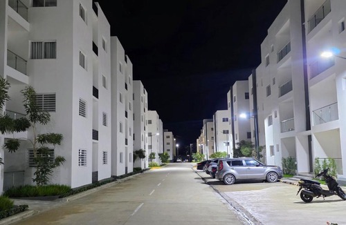 Licey al Medio Apartment | Apartamento Moderno con Piscina, Seguridad y Respaldo Electrico