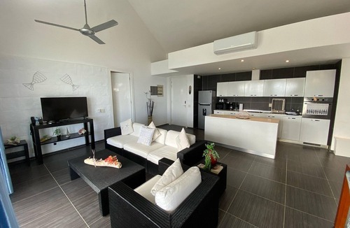 Punta Balandra Apartment | Apartamento Vista Mare 1-302
