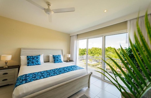 Bavaro Apartment | Apartment Almas Iberosta Bavaro 3BDR with Pool & Private Beach