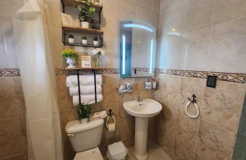 Barahona Apartment | Apartment-View-Beach-Mountains-Rivers-WiFi-AC-CLB