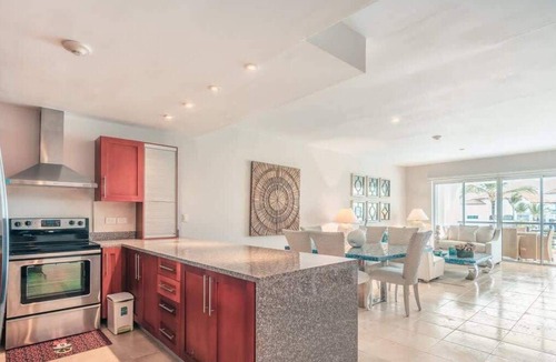 Cap Cana Marina Apartment | Apartment few steps to the beach at Punta Palmera
