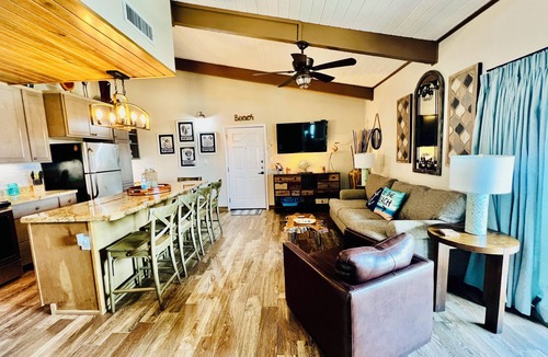 South Padre Island Condo | “August Special"Amazing Beach Views with Fireworks on weekends!Close to hotspots