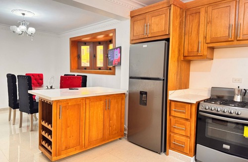 Santiago Province Apartment | Awesome 4-bedroom apartment with AC in Santiago de los Caballeros