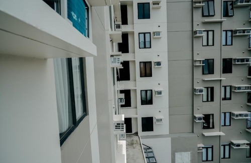 Lahug Apartment | Bauhaus at The Median by Fox Homes