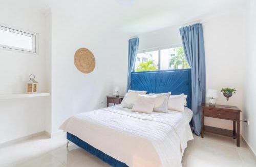Villas Del Mar Apartment | Beach Escape -Pool Patio -Free Parking -Pets