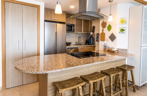 Villas Del Mar Apartment | Beachfront 11th Floor | King Bed | Panoramic Views