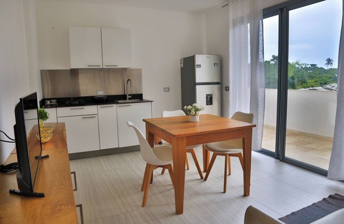 El Callejon Apartment | Beachfront Apartment/Gated/2 Pools/Outdoor Dining Area/Tennis Court