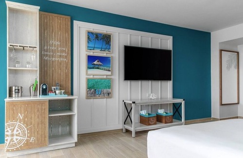 Punta Cana Hotel | Beachfront Suite w/King Bed, Soaking Tub & Furnished Terrace ALL-INCLUSIVE