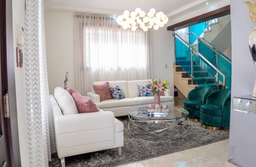 Tamboril Villa | Beautiful home with a private pool-15 mins from Santiago airport