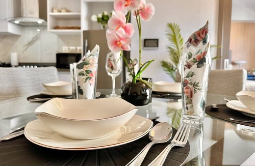 Sarasota Apartment | Beautiful Condo, Spectacular Rooftop Lounge, Pool and Social Areas