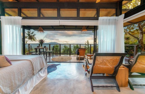 Jarabacoa House | BEAUTIFUL GUEST HOUSE WITH MAGNIFICENT PANORAMIC VIEWS