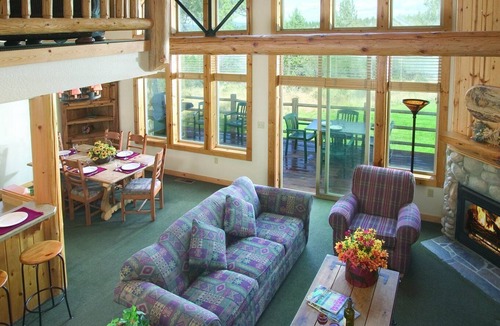 Klamath Falls Resort | Beautiful resort in the heart of it all!