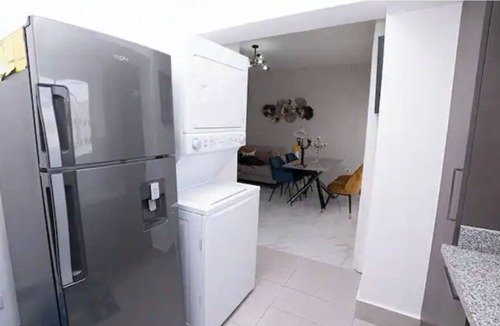 Yolanda Morales Apartment | Beautiful Spacious & Modern Apartment w/Pool Access