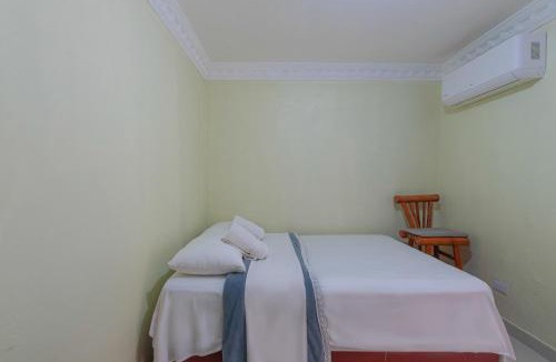 Corales del Sur Apartment | BNB Habitaciones Economicas - Cerca Aeropuerto Las Americas