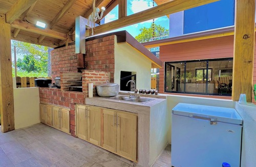 La Joya House | Brilliant 3-bedroom house with AC in charming Jarabacoa