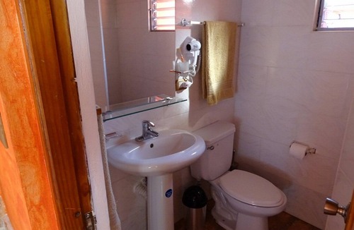 Playa Chiquita Hotel | Budget guest-friendly room near casino and beach