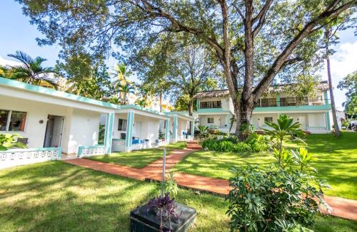 El Batey House | Bungalow #7 at Waterfront Playa Alicia