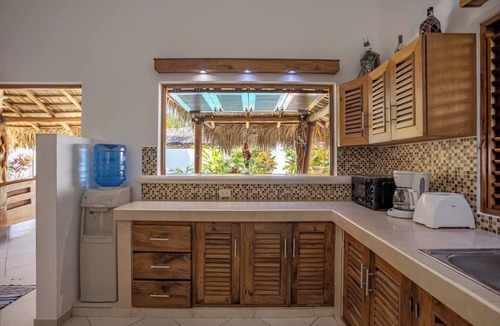 Las Terrenas Villa | C3/Villa with Private Pool 80m from Playa Ballenas – Starlink