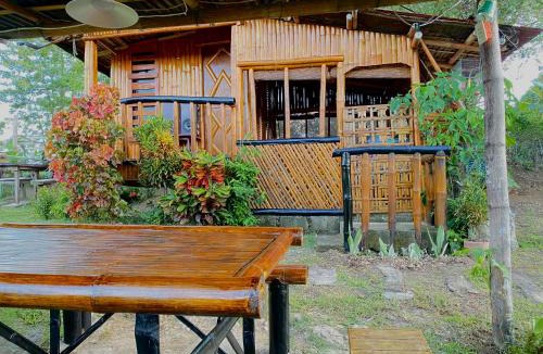 Lian Other | Campista's Cabin Campsite near the Beach