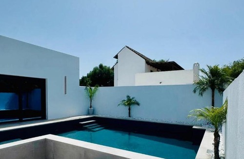 Santo Domingo Oeste Apartment | Casa azul cerca de la playa