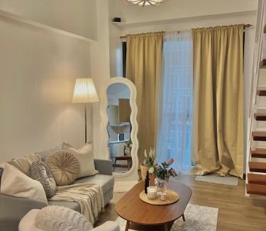 Bel-Air Apartment | Casa Briahna