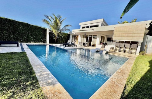 El Batey Villa | CASA COCO - TESORO Premium 3 Bedroom @ Casa Linda