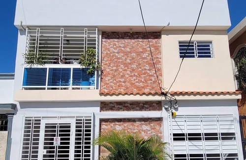 Santo Domingo Este House | Casa de Bendicion a solo 20 minutos del aeropuerto