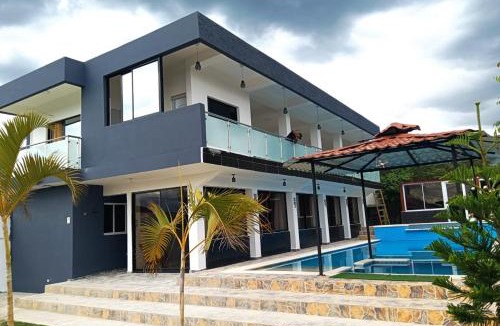 Juan de Herrera House | Casa de Campo Nerys